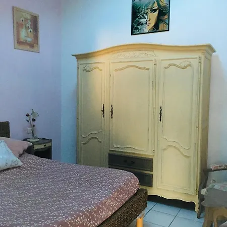 Annexe Les Tremieres Apartmán *